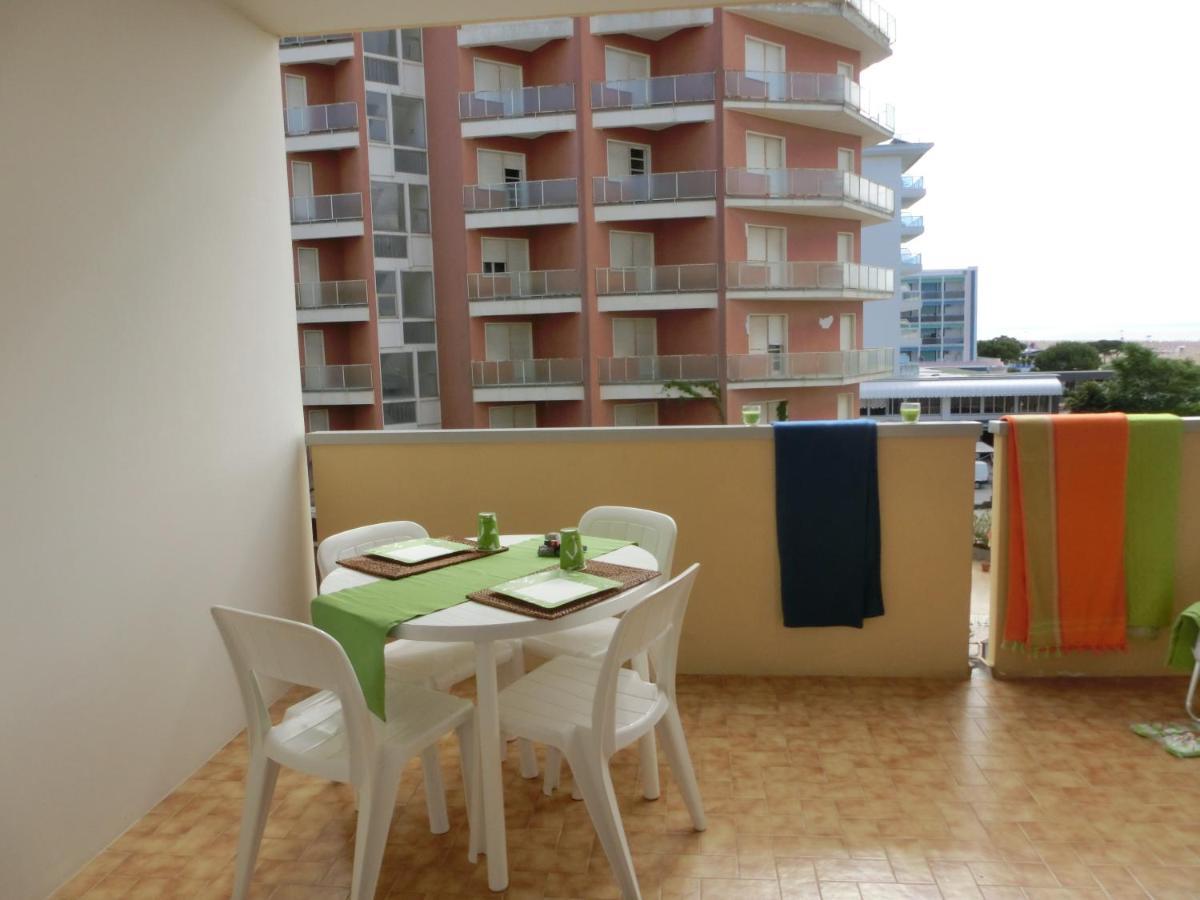 Residence Itaca Bibione Eksteriør bilde