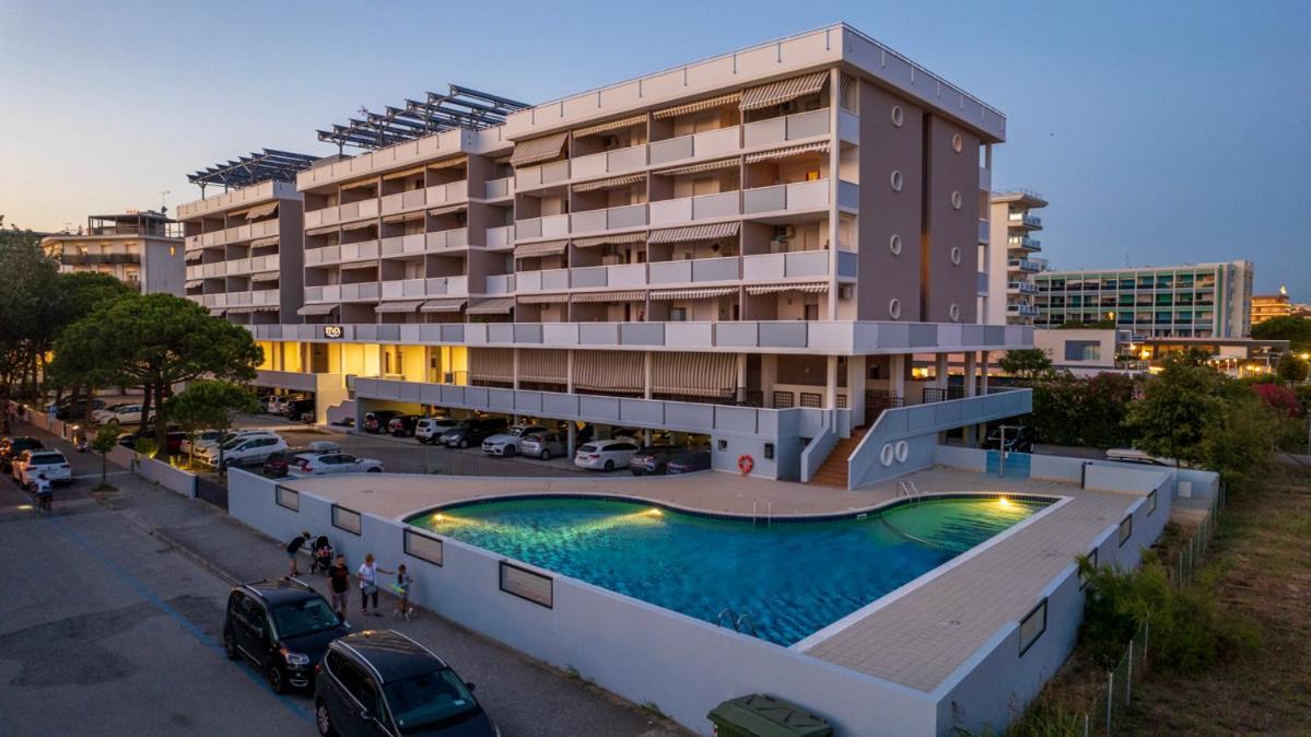 Residence Itaca Bibione Eksteriør bilde